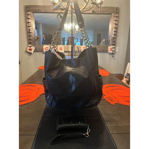 Michael Kors purse and wallet set - Picture 8 of 10